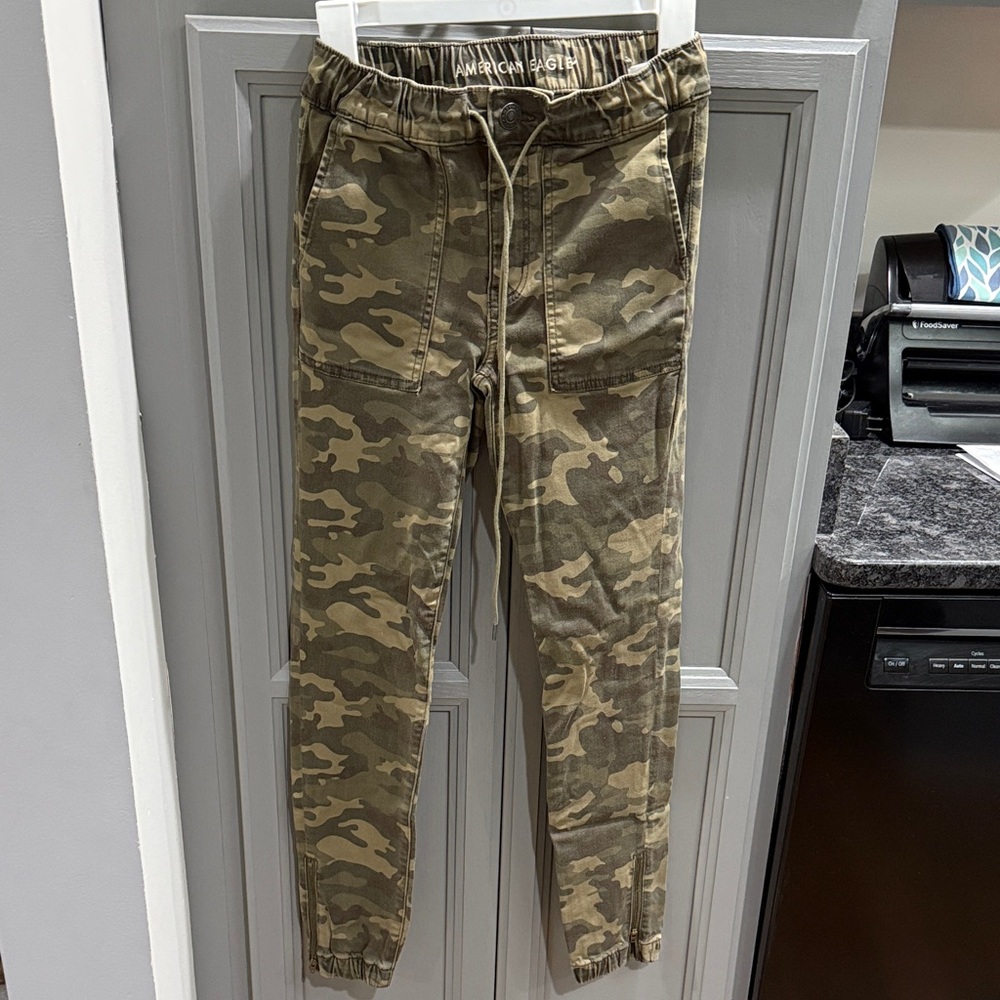 American Eagle Outfitters Camouflage Joggers